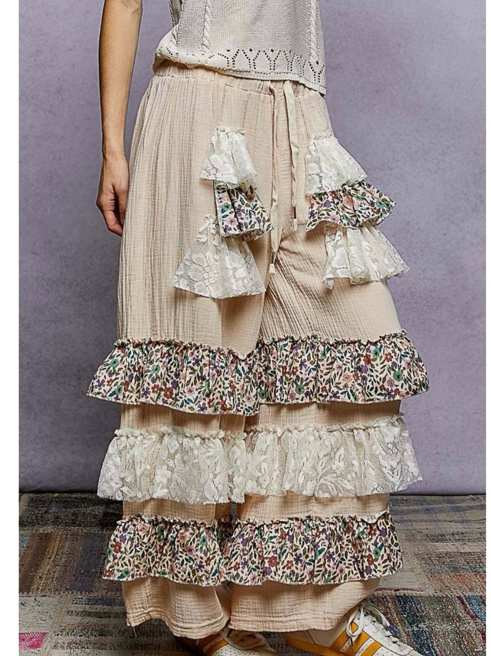 POL Tan & Floral Tiered Pants - Picture 4 of 5